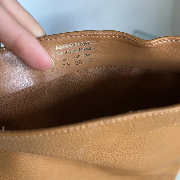 Aldo “Oluria” leather slouch boot in size 7.5. Cognac color. - Picture 6 of 7